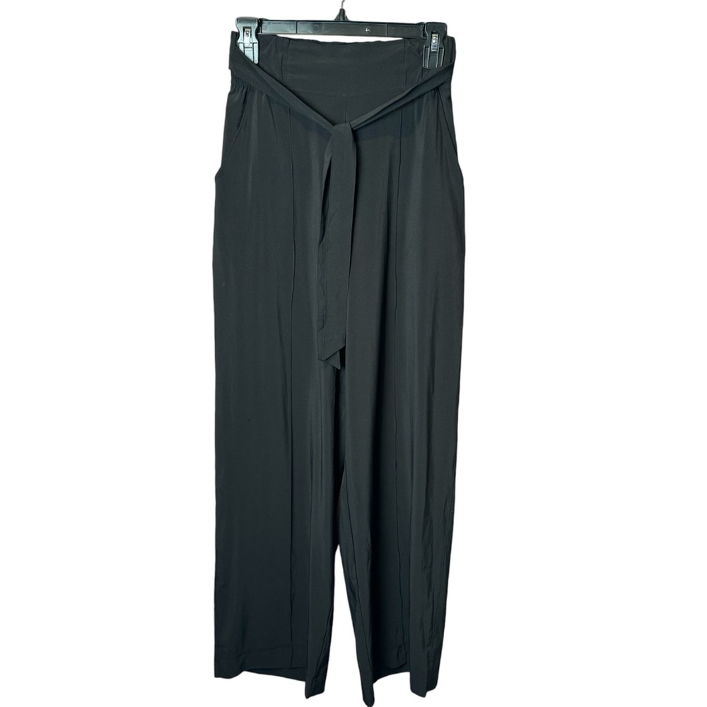 Lululemon Noir Wide Leg Pant - Women’s Size 6 (LW5E18S)